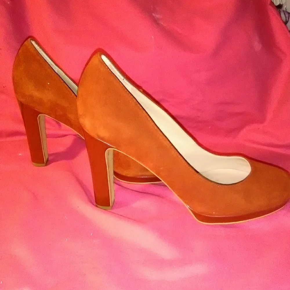 Franco Sarto 💜 Women's Sz 6.50 Suede&Patent Pumps